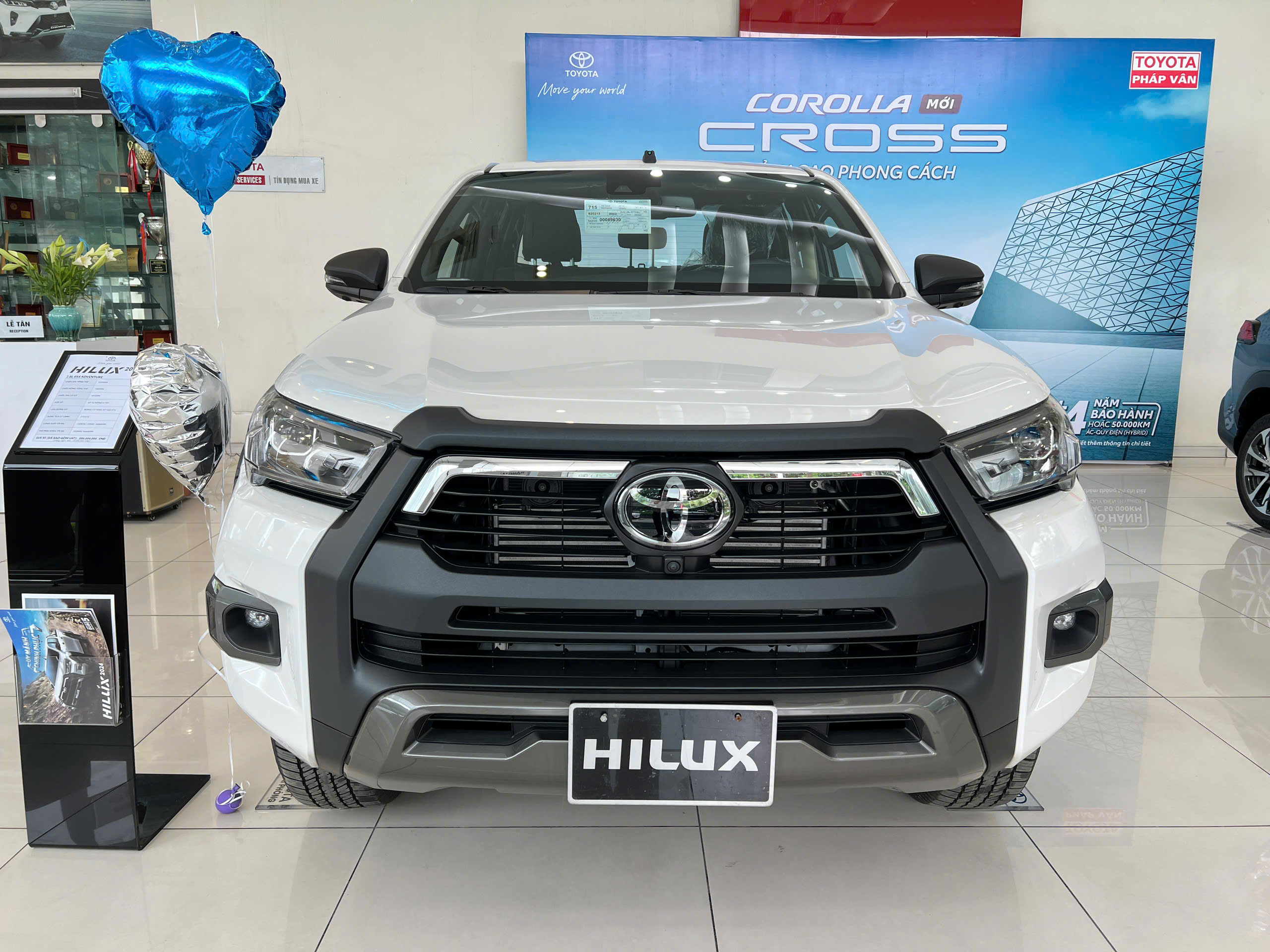 Toyota Hilux 2.8L 4x4 AT Adventure
